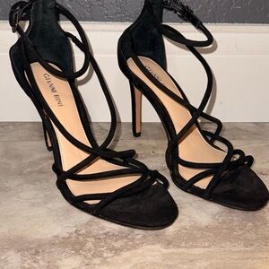 Gianni Bini Elegant Black Y2K Strappy Heels Size 8